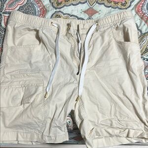 Men's Cream Cargo Shorts
